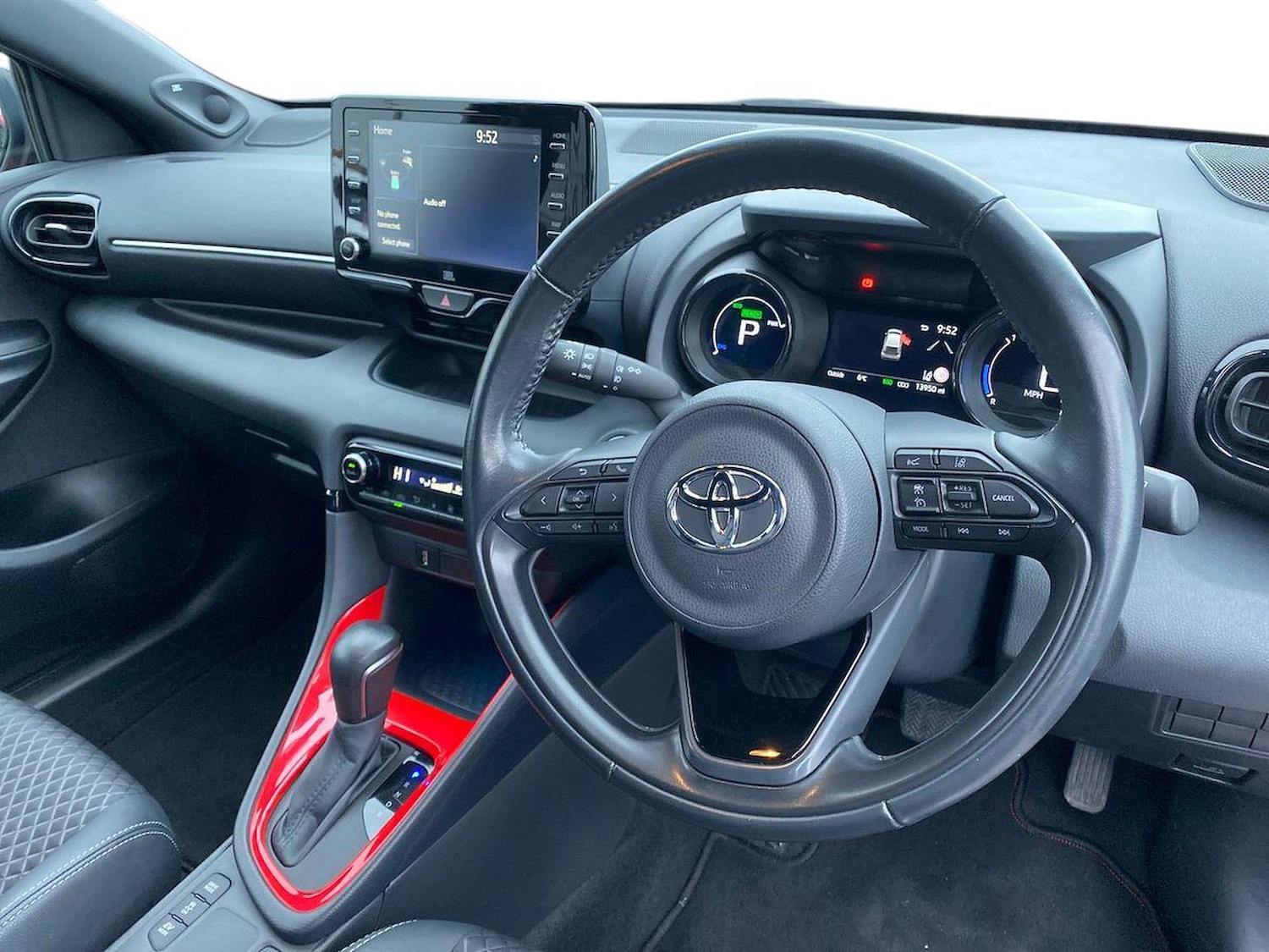 Used Toyota Yaris 2022 for sale - 78125254: Photo 16