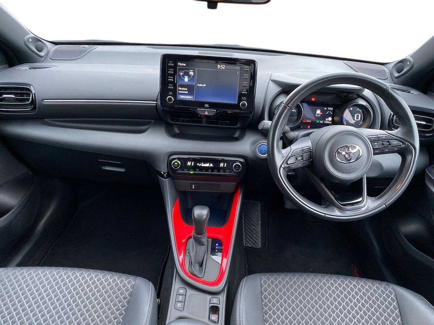 Used Toyota Yaris 2022 for sale - 78125254: Photo 9