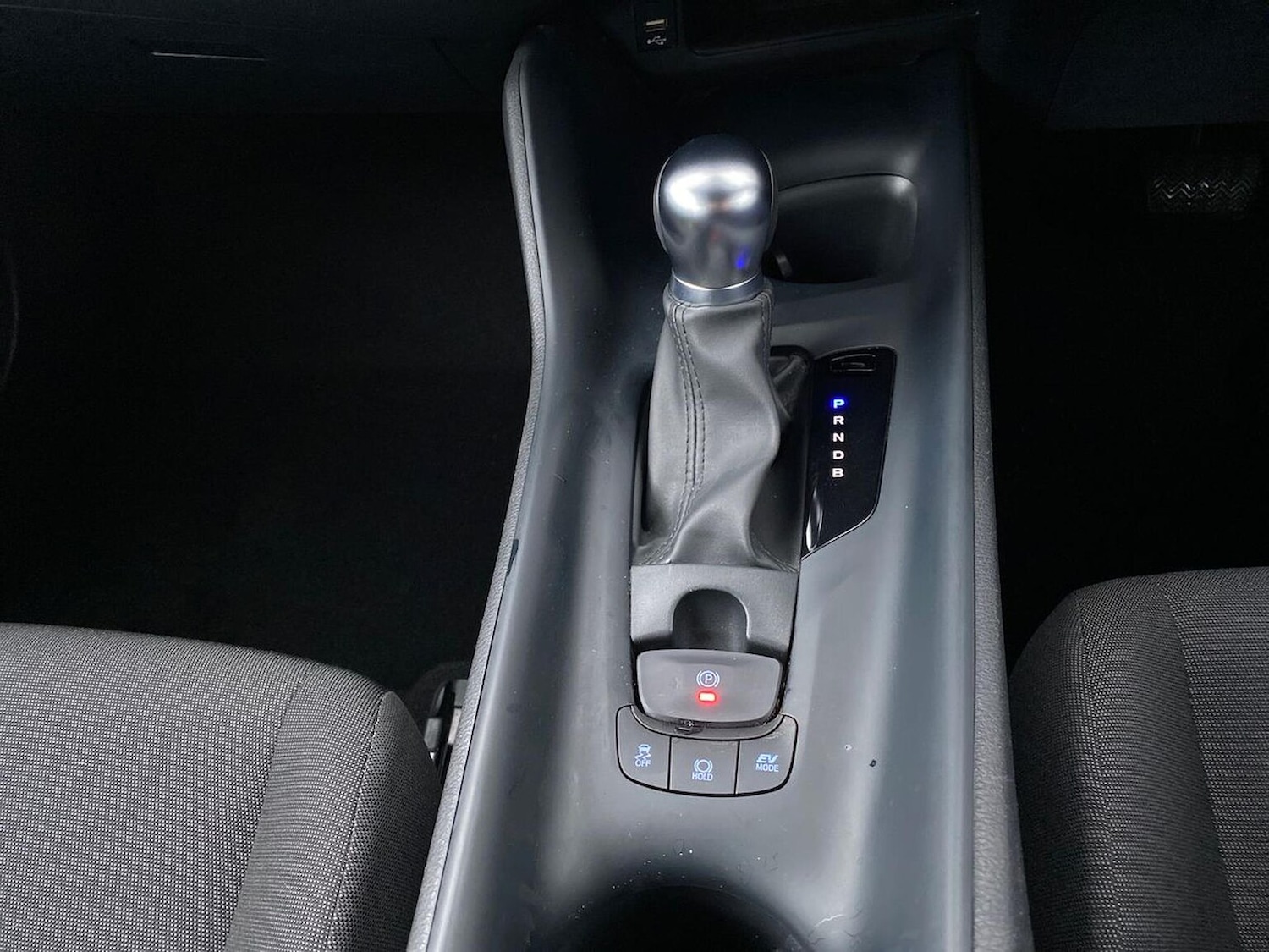 Used Toyota C-HR 2023 for sale - 78106361: Photo 14