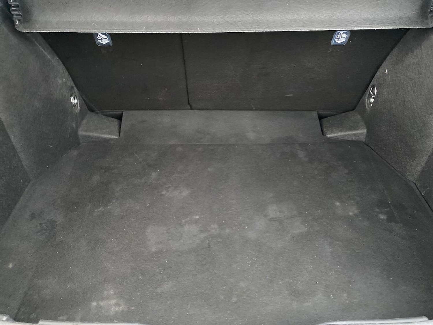 Used Toyota C-HR 2023 for sale - 78106361: Photo 18