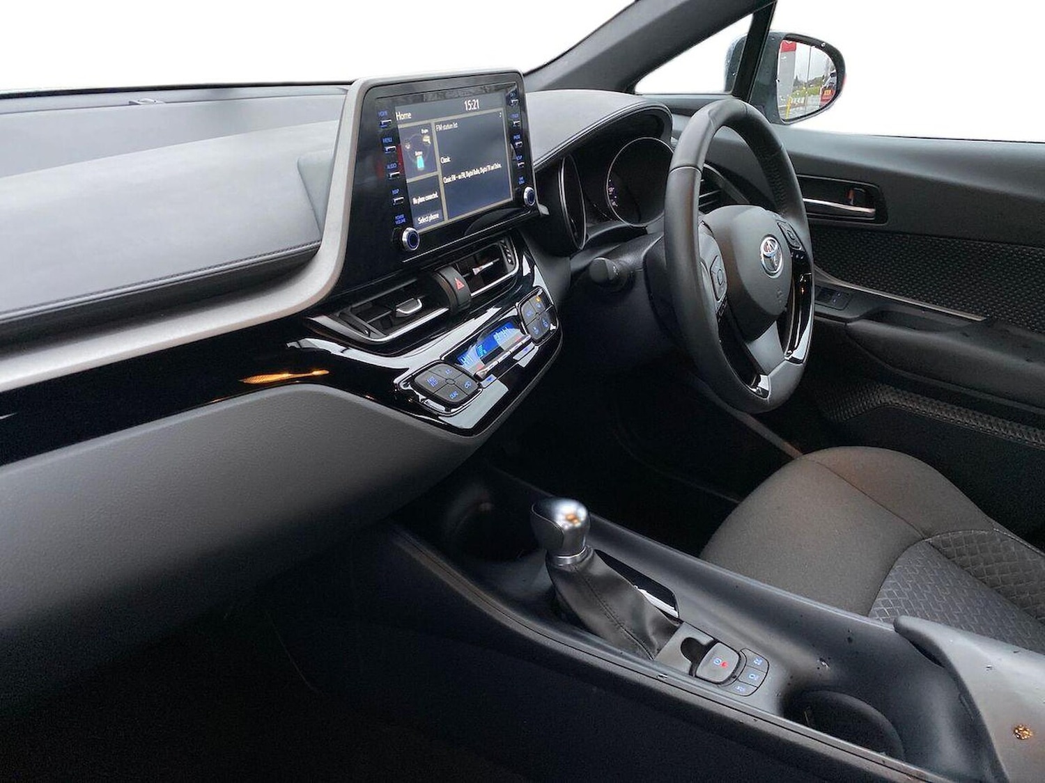 Used Toyota C-HR 2023 for sale - 78106361: Photo 8