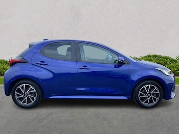 Used Toyota Yaris 2023 for sale - 79042458: Photo