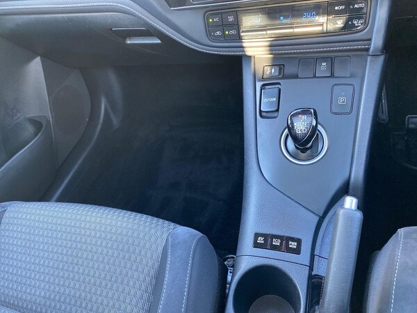 Used Toyota Auris 2017 for sale - 76324637: Photo 13