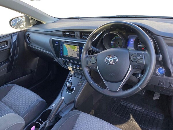 Used Toyota Auris 2017 for sale - 76324637: Photo 15