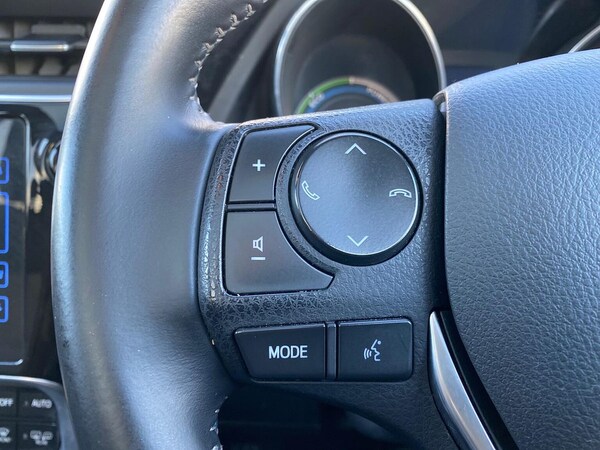 Used Toyota Auris 2017 for sale - 76324637: Photo 25