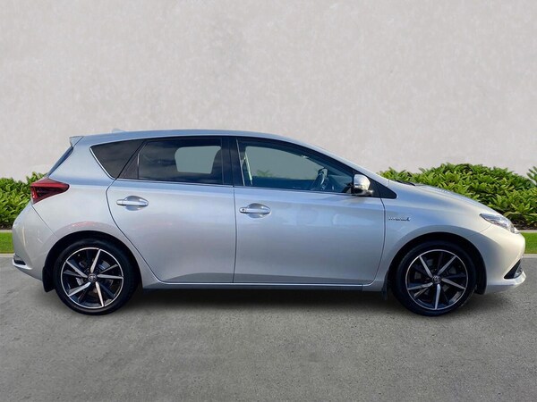 Used Toyota Auris 2017 for sale - 76324637: Photo 3