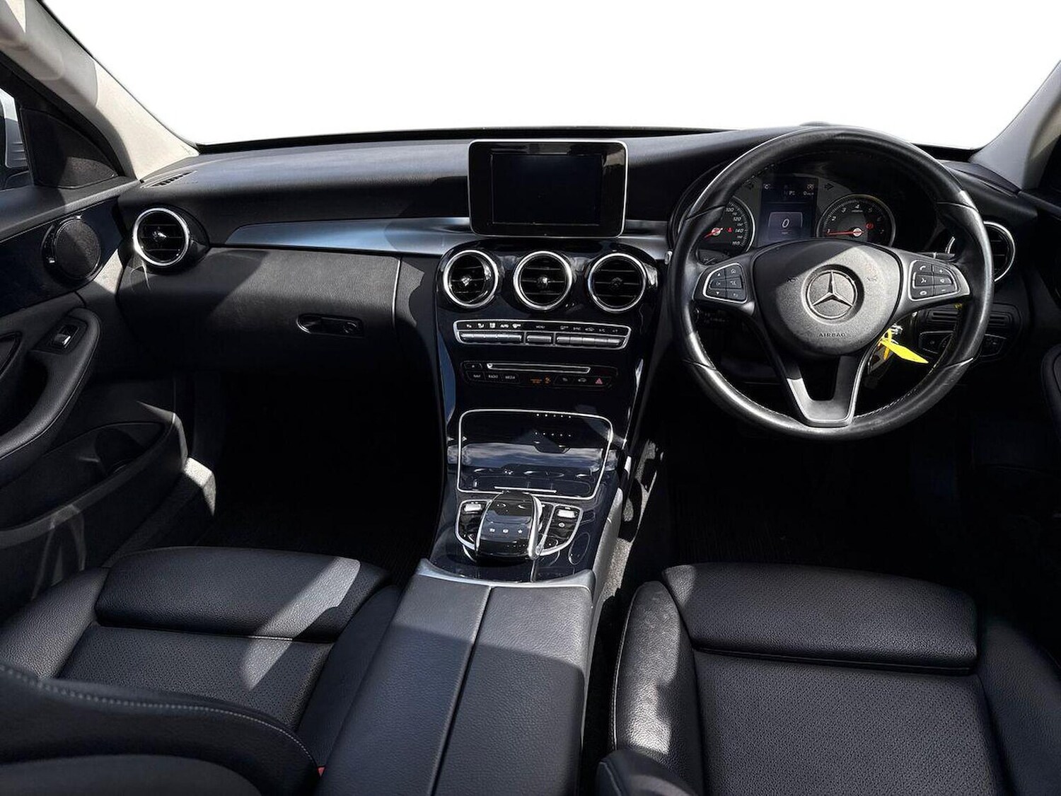 Used Mercedes-Benz C Class 2016 for sale - 78195344: Photo 8