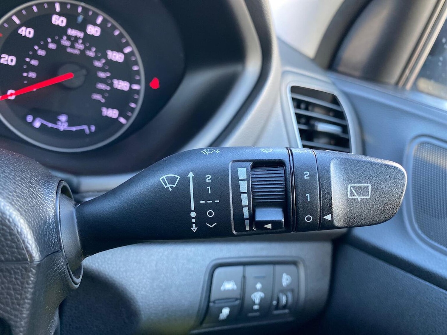 Used Hyundai i20 2019 for sale - 76699528: Photo 26