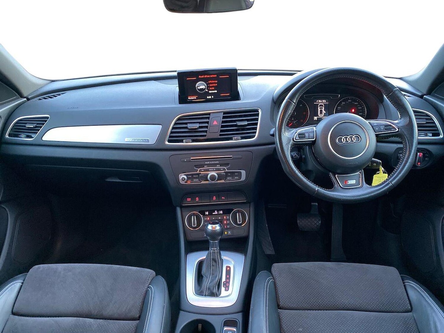 Used Audi Q3 2016 for sale - 76352500: Photo 8