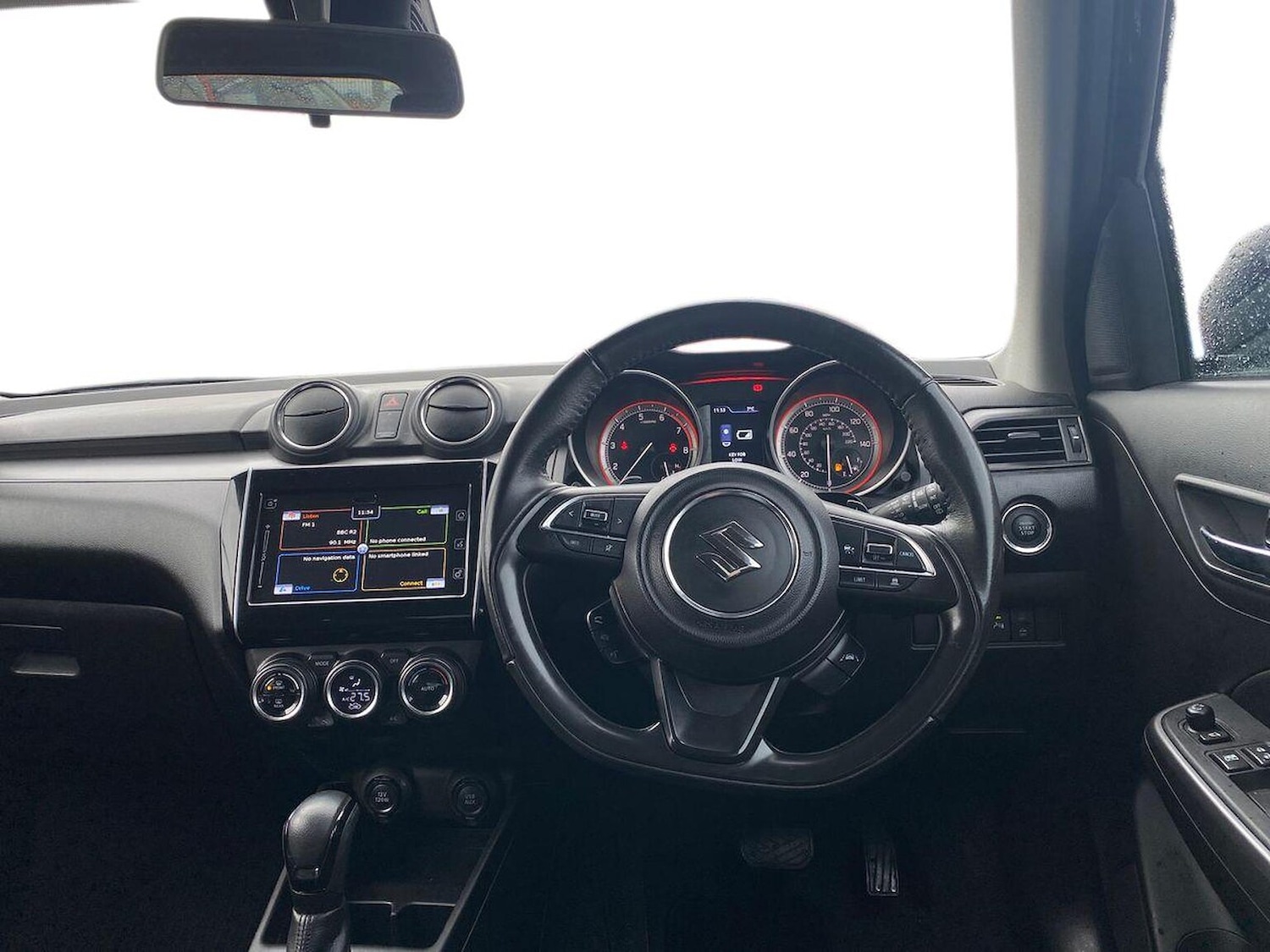 Used Suzuki Swift 2022 for sale - 77707466: Photo 10