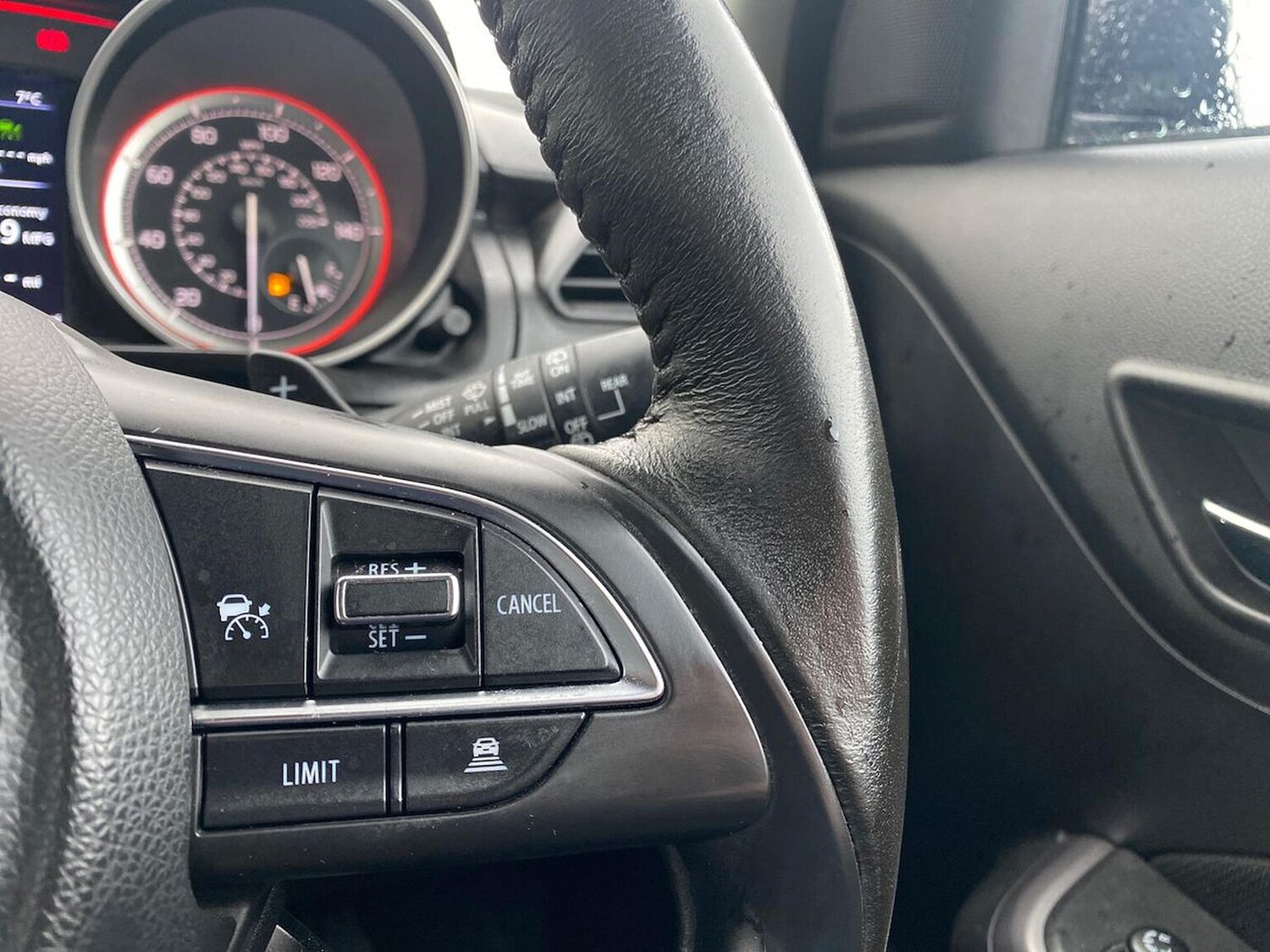 Used Suzuki Swift 2022 for sale - 77707466: Photo 25