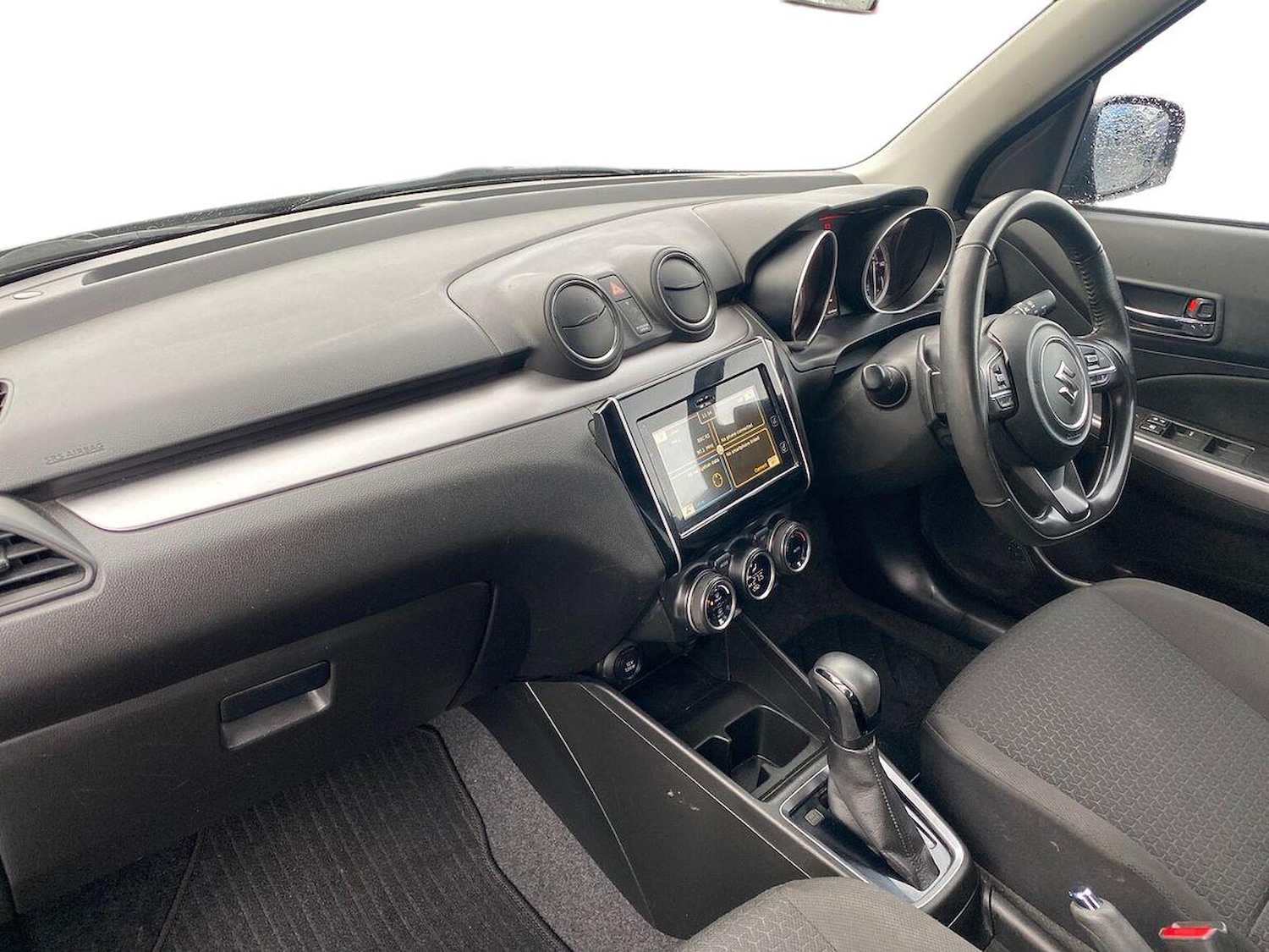 Used Suzuki Swift 2022 for sale - 77707466: Photo 8