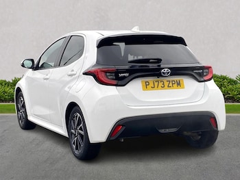 Used Toyota Yaris 2023 for sale - 78053500: Photo