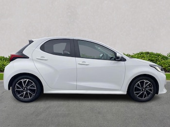 Used Toyota Yaris 2023 for sale - 78053500: Photo