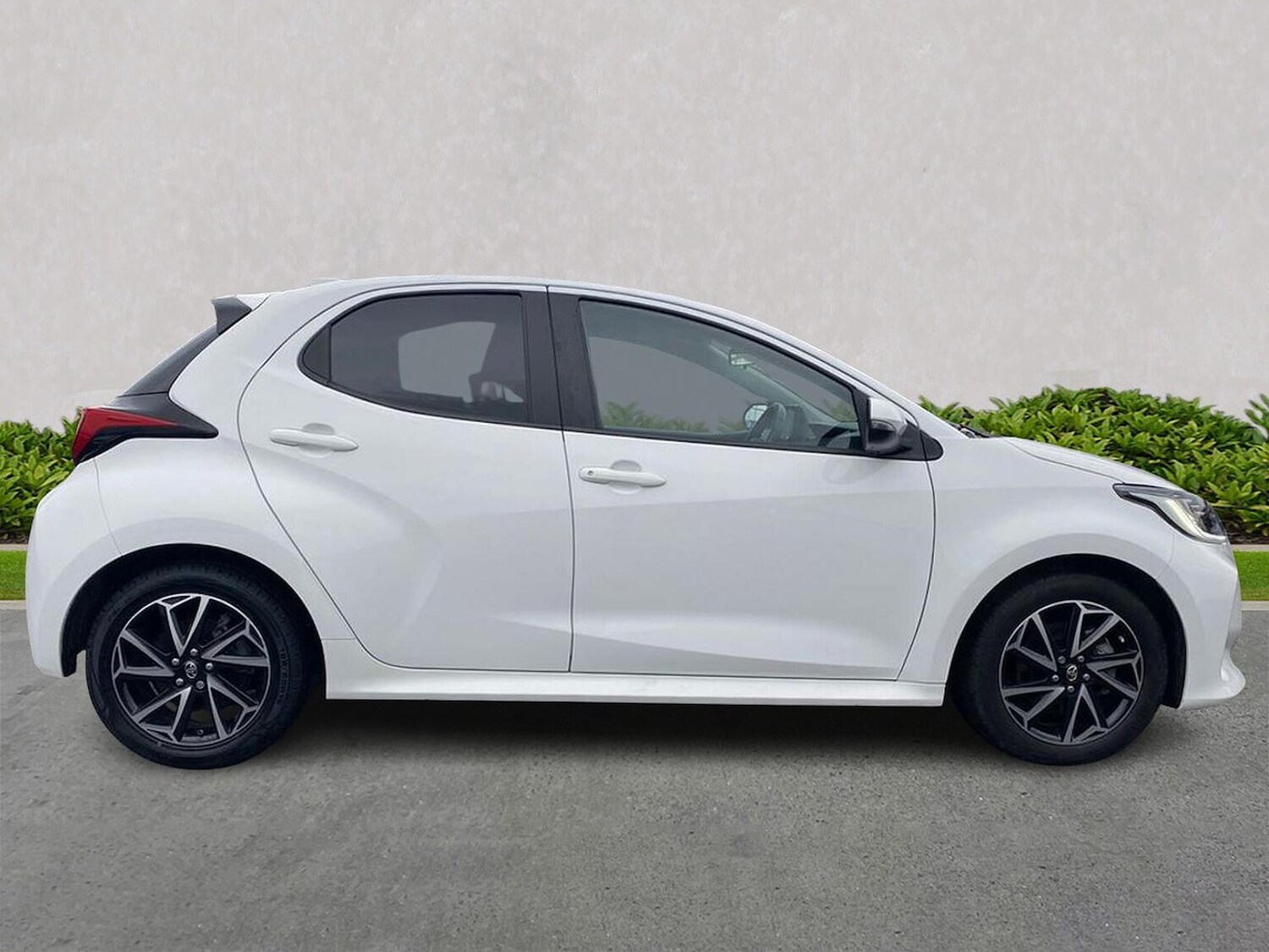 Used Toyota Yaris 2023 for sale - 78053500: Photo 5