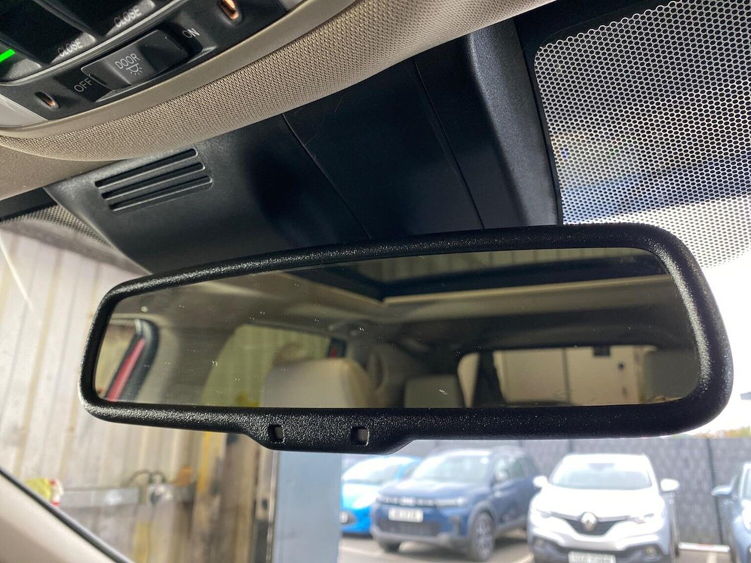 Used Honda CR-V 2019 for sale - 76170774: Photo 14