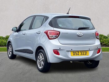 Used Hyundai i10 2017 for sale - 75567469: Photo