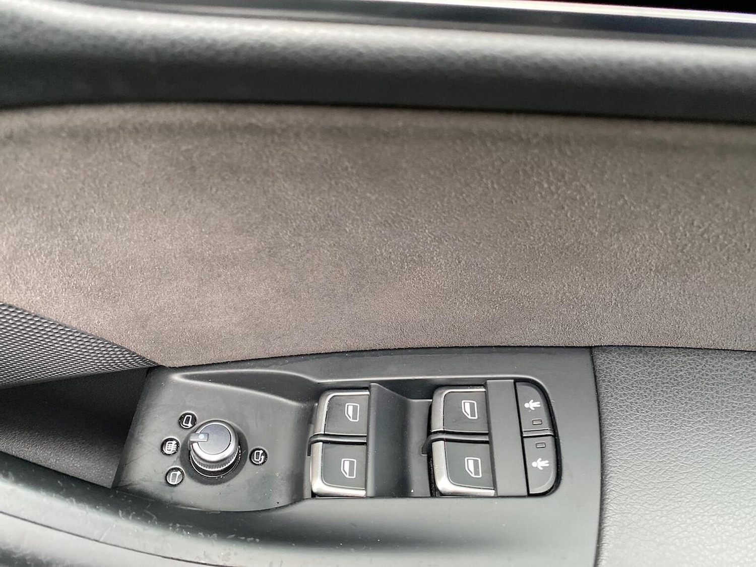 Used Audi Q3 2017 for sale - 76357946: Photo 21