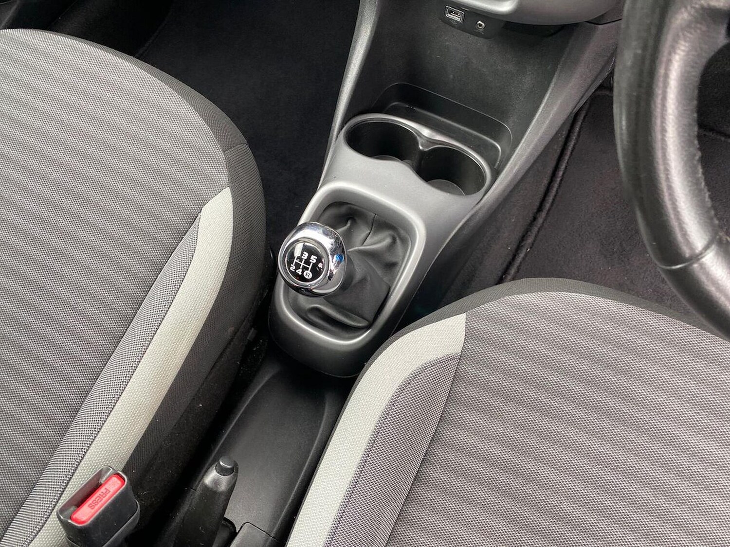 Used Toyota AYGO 2019 for sale - 76464691: Photo 13