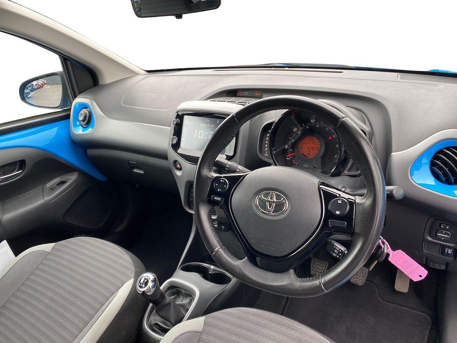 Used Toyota AYGO 2019 for sale - 76464691: Photo 15