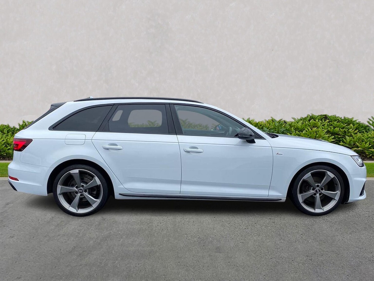 Used Audi A4 2019 for sale - 77489076: Photo 3