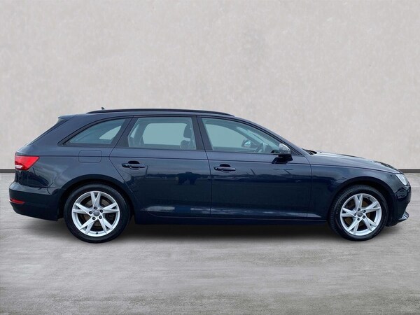 Used Audi A4 2017 for sale - 76076401: Photo 3
