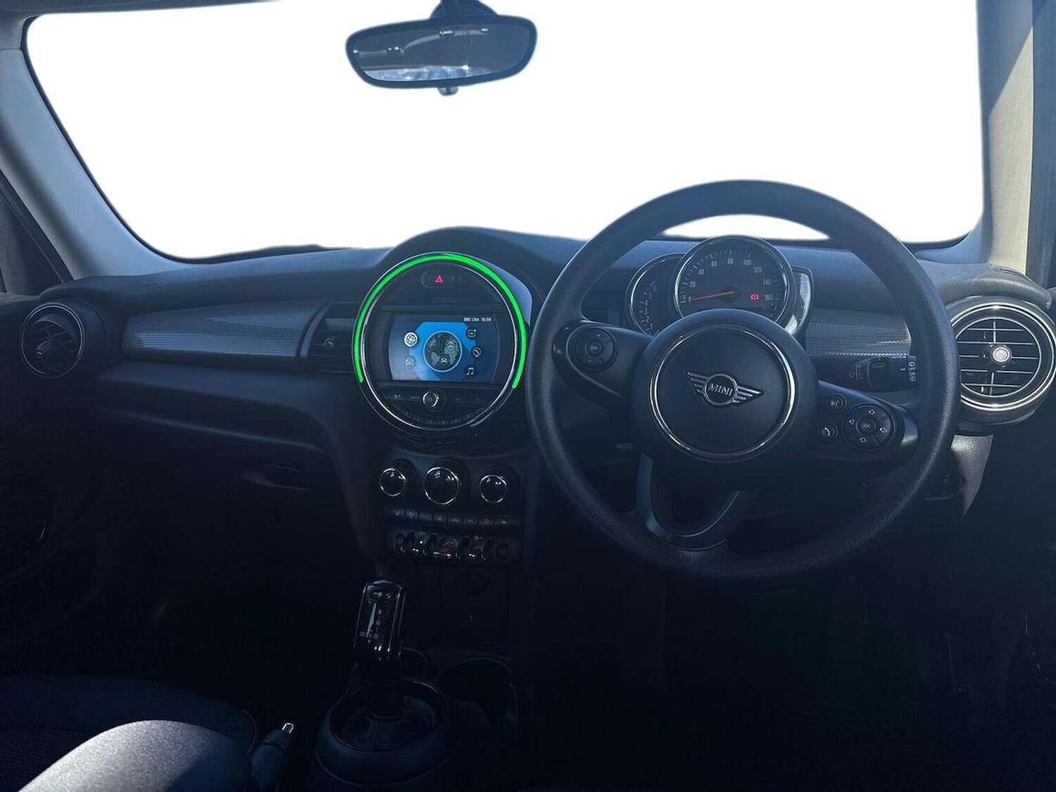 Used MINI Hatch 2019 for sale - 78195423: Photo 11