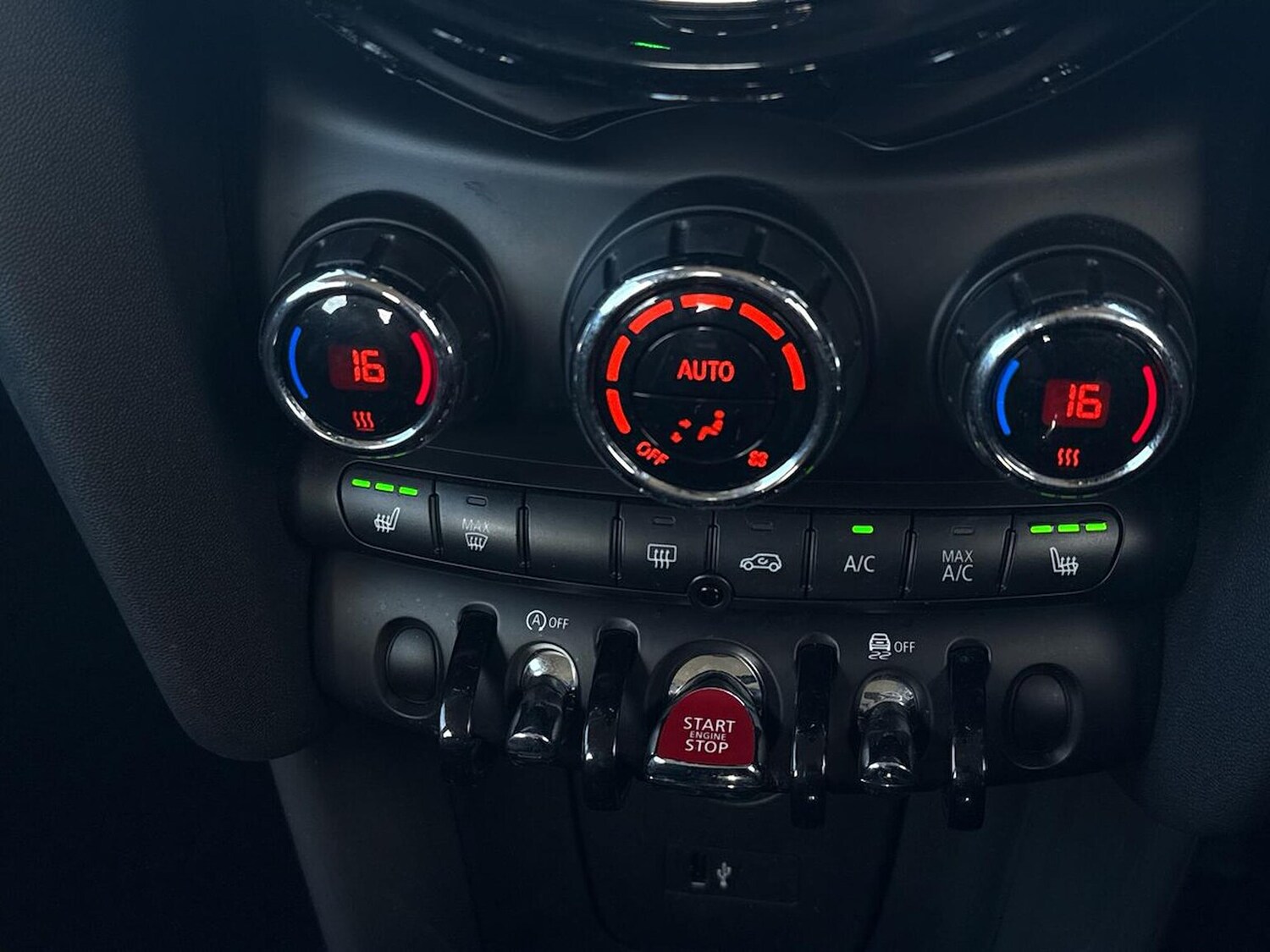 Used MINI Hatch 2019 for sale - 78195423: Photo 14