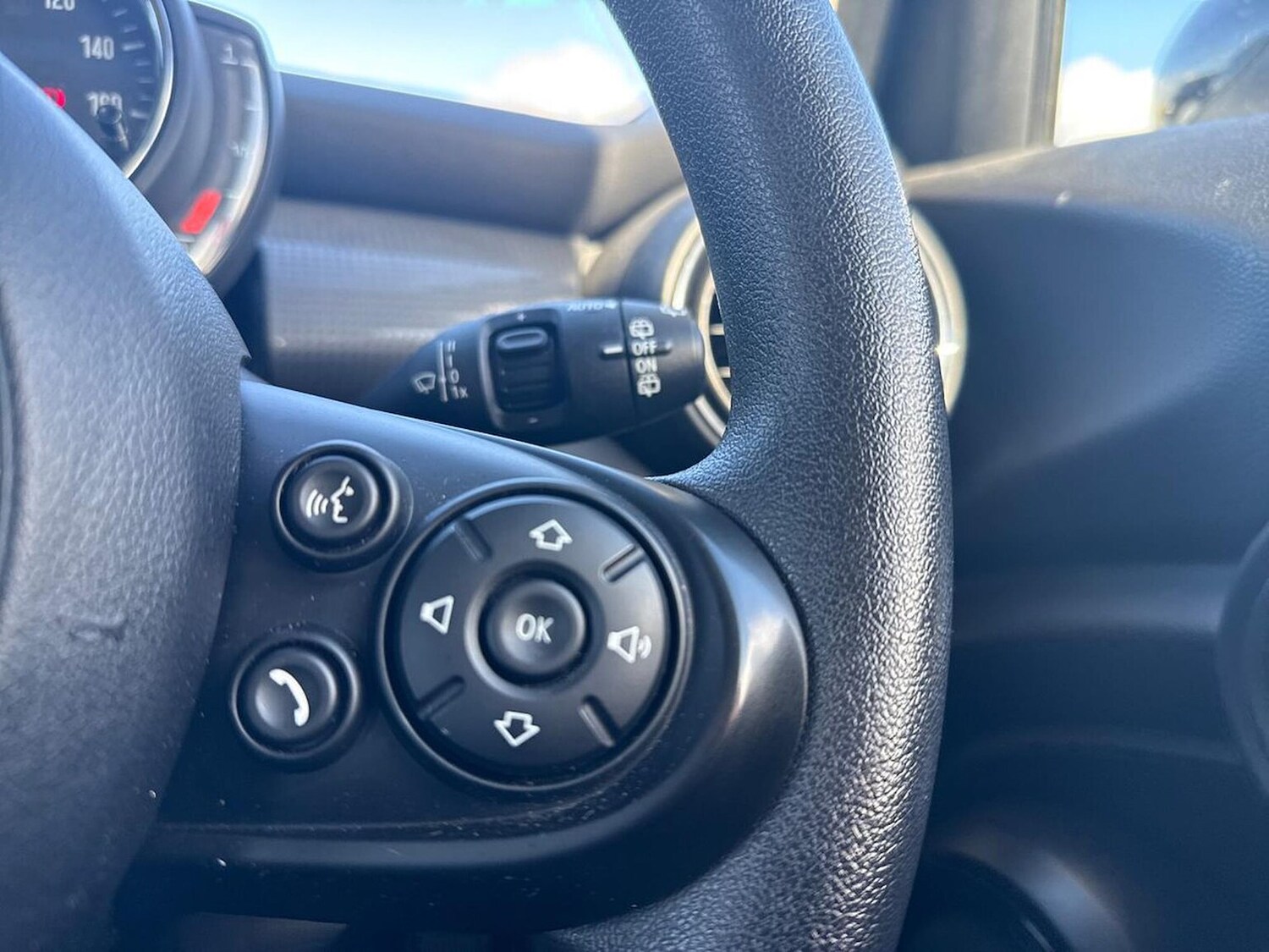 Used MINI Hatch 2019 for sale - 78195423: Photo 26