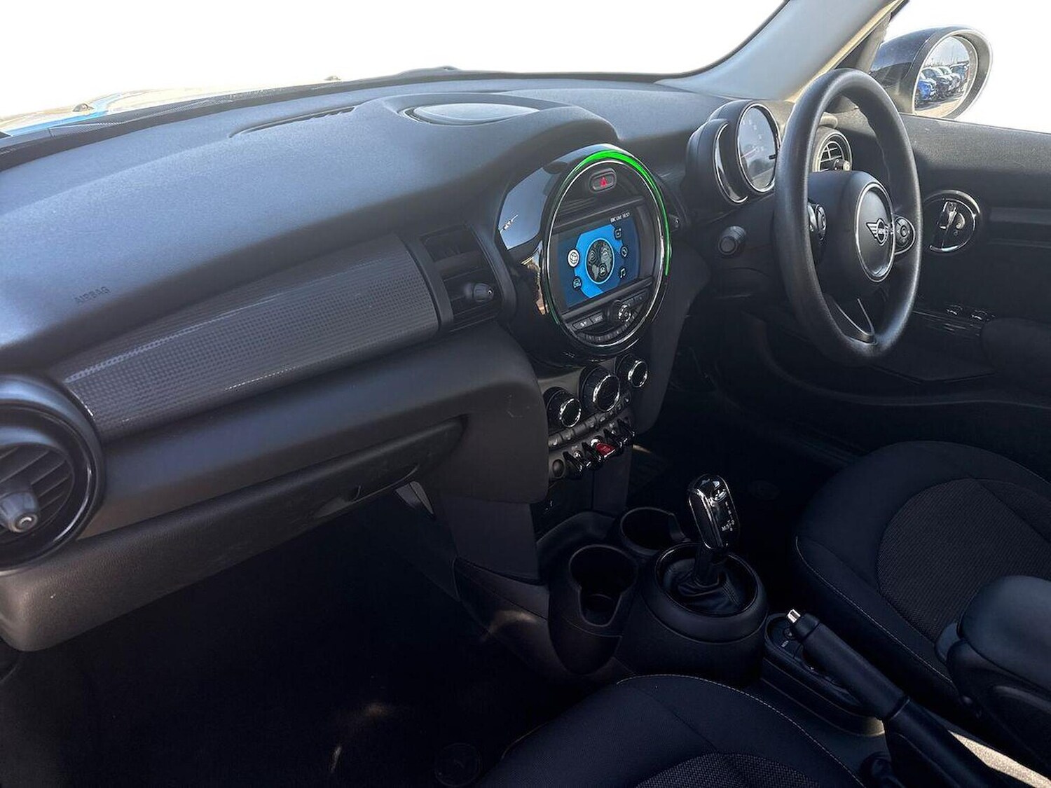 Used MINI Hatch 2019 for sale - 78195423: Photo 9