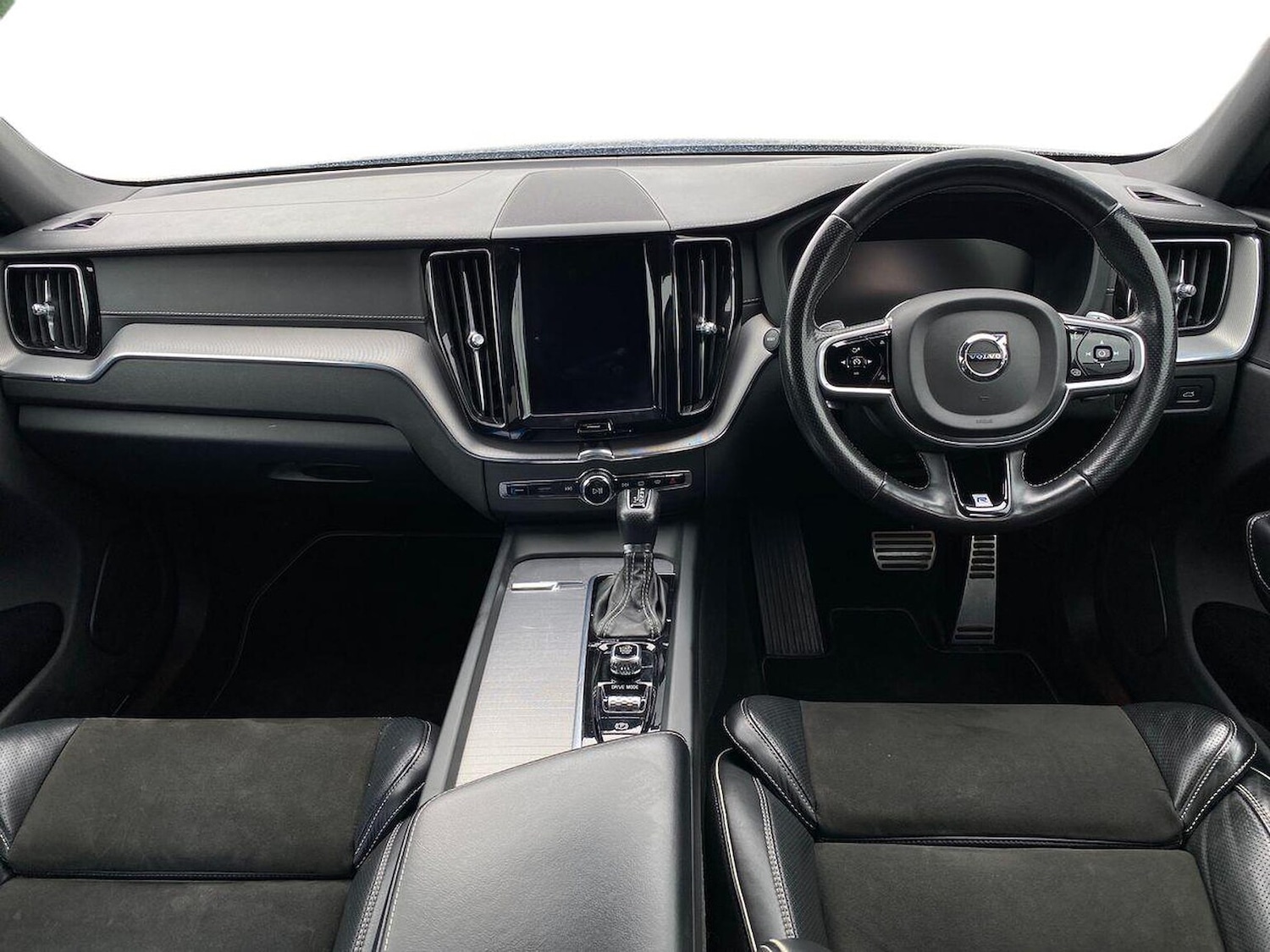 Used Volvo XC60 2018 for sale - 78194778: Photo 11