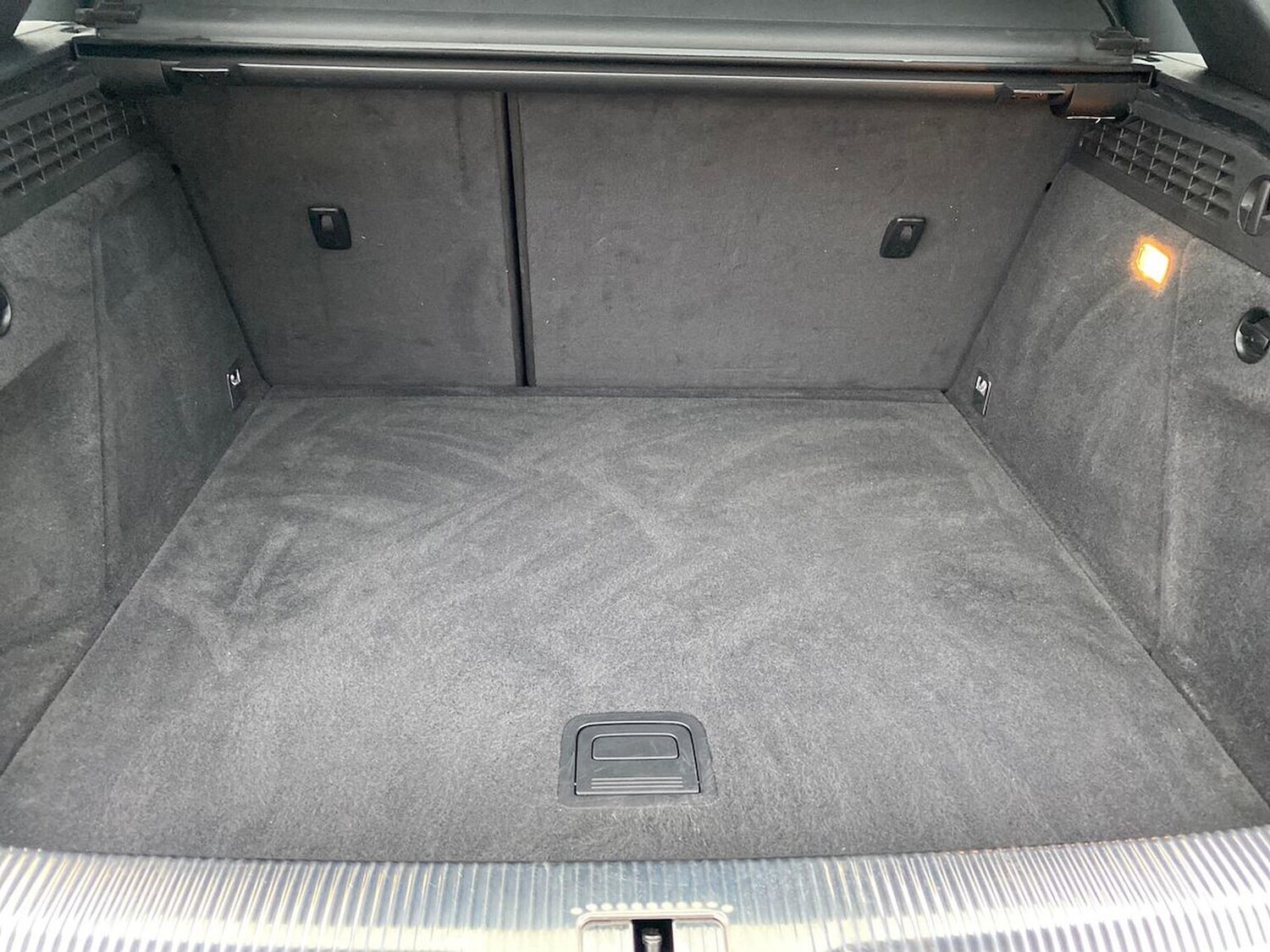 Used Audi Q3 2016 for sale - 76170779: Photo 17