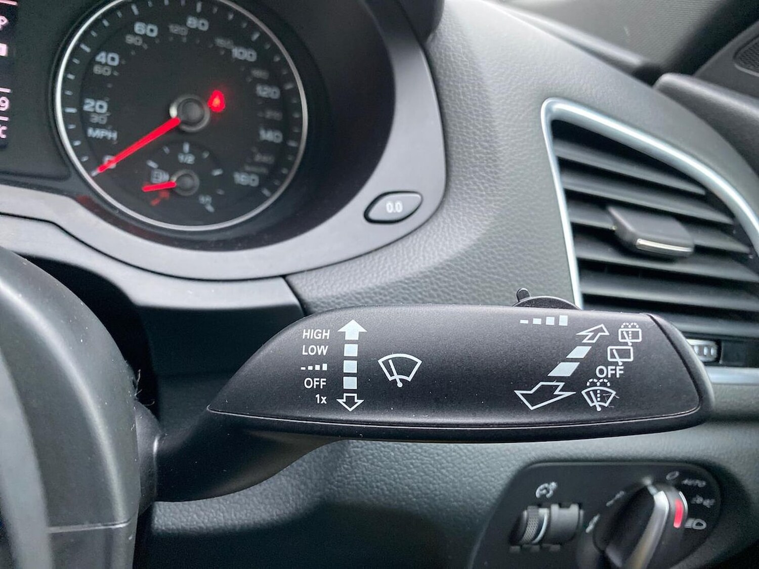 Used Audi Q3 2016 for sale - 76170779: Photo 26