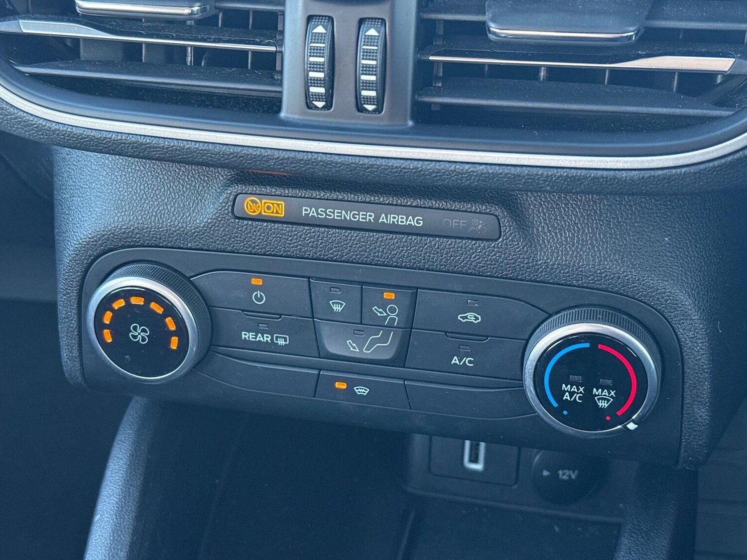 Used Ford Focus 2019 for sale - 78195412: Photo 14