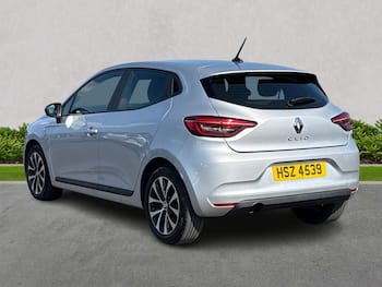 Used Renault Clio 2023 for sale - 79674255: Photo
