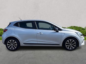 Used Renault Clio 2023 for sale - 79674255: Photo
