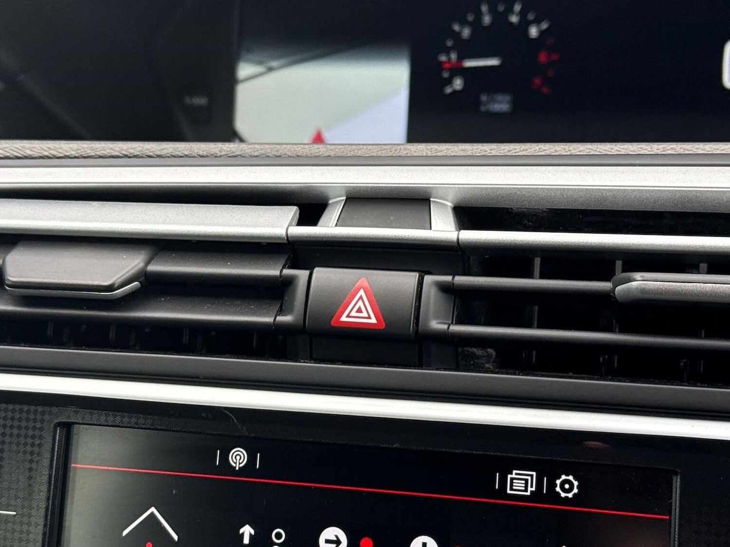 Used Citroen Grand C4 Picasso 2019 for sale - 78195313: Photo 24