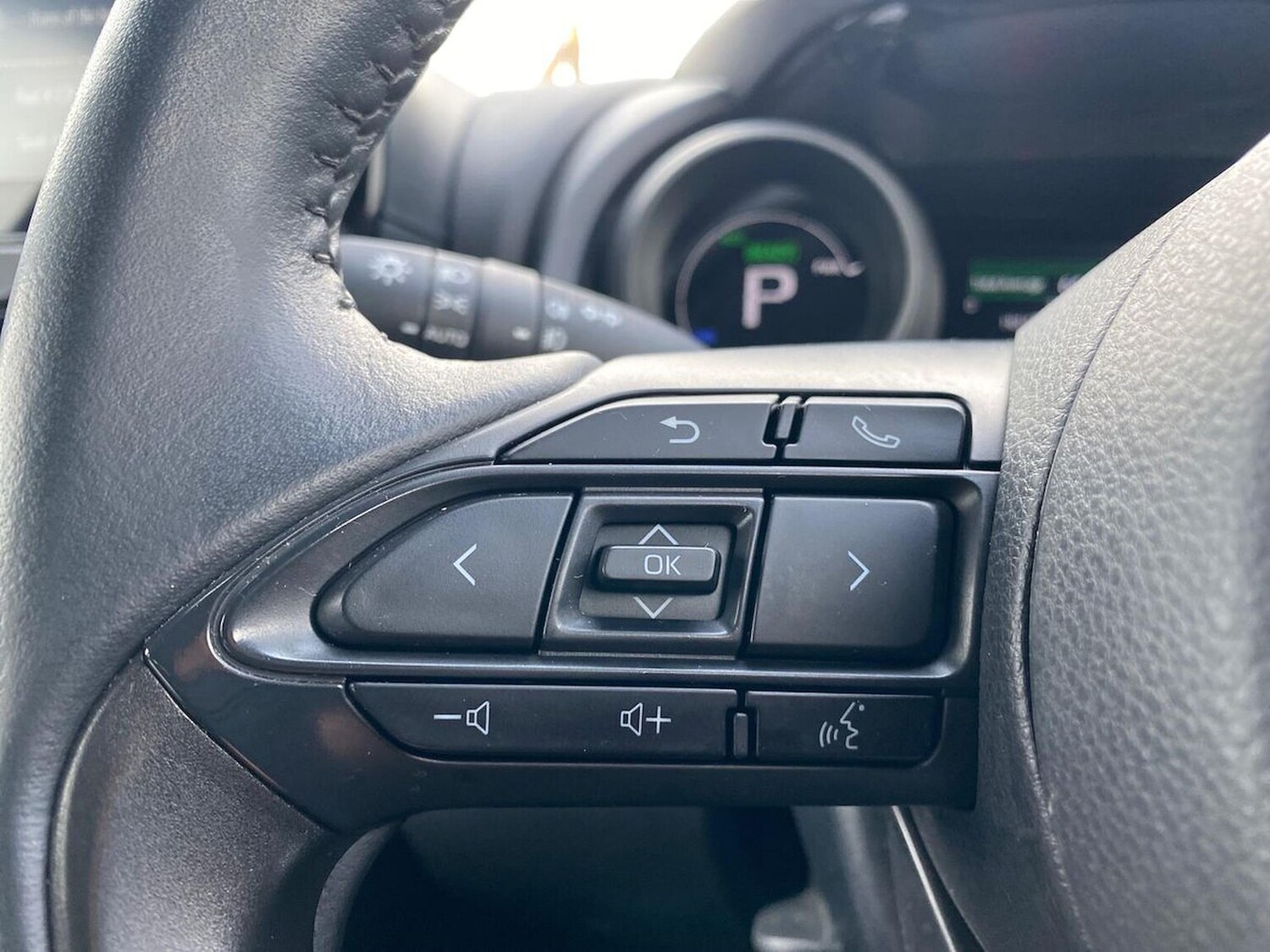 Used Toyota Yaris 2023 for sale - 78194763: Photo 27