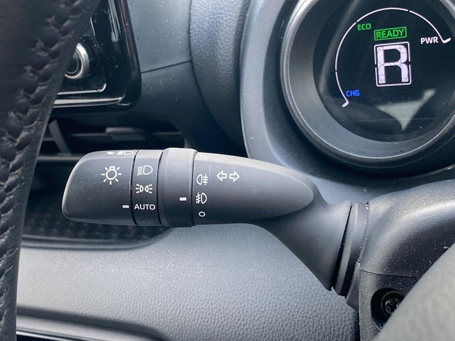 Used Toyota Yaris 2023 for sale - 78194763: Photo 29