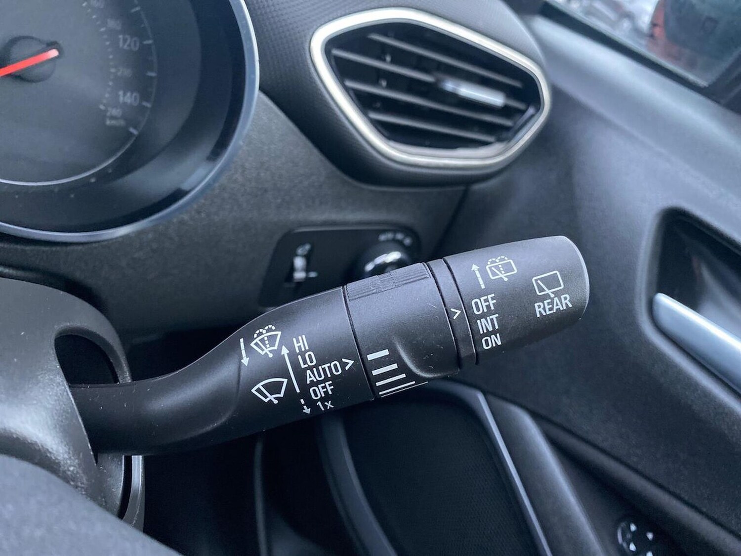 Used Vauxhall Crossland 2022 for sale - 77896237: Photo 26