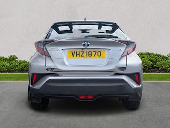 Used Toyota C-HR 2017 for sale - 78997915: Photo
