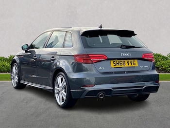 Used Audi A3 2018 for sale - 76225131: Photo 2