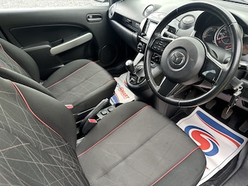 Used Mazda Mazda2 2014 for sale - 78475007: Photo
