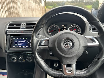 Used Volkswagen Polo 2014 for sale - 77459973: Photo