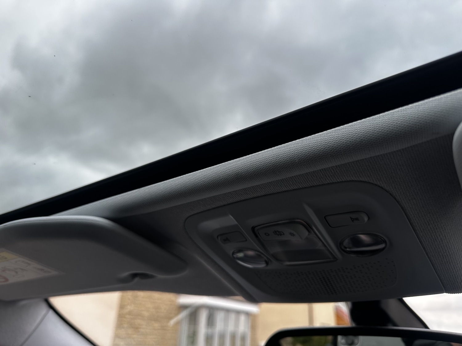 Used Peugeot 208 2018 for sale - 77715066: Photo 18