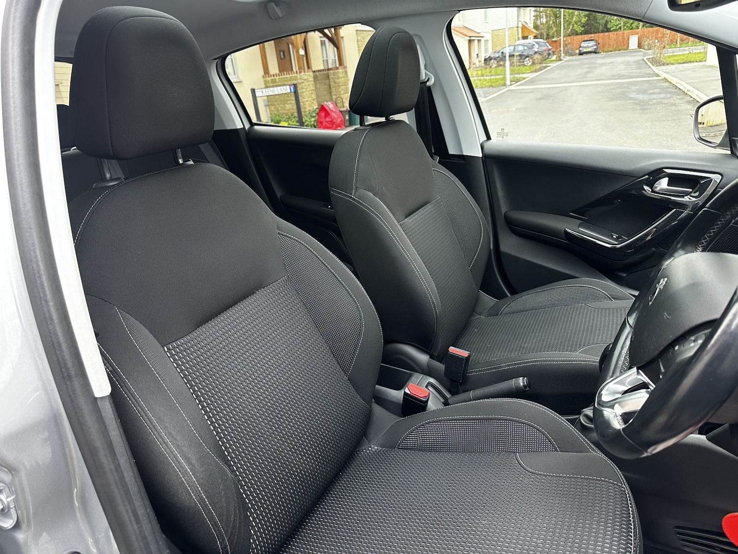 Used Peugeot 208 2018 for sale - 77715066: Photo 24