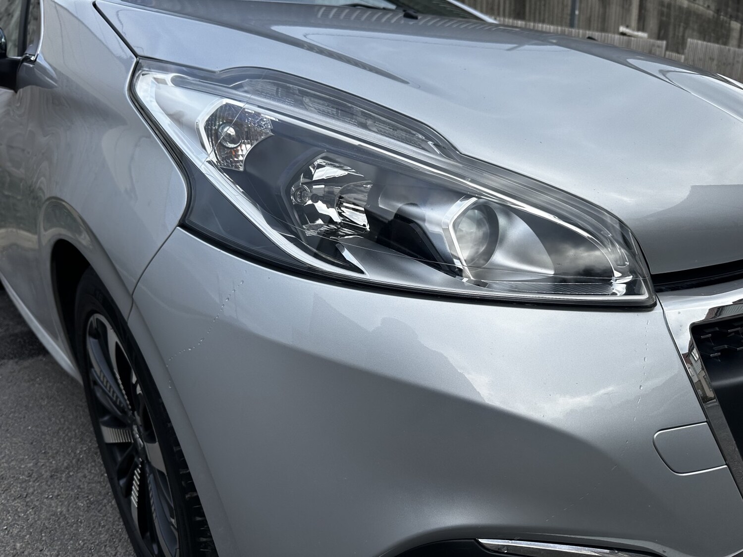 Used Peugeot 208 2018 for sale - 77715066: Photo 32