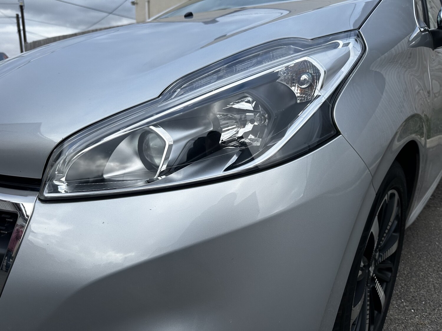 Used Peugeot 208 2018 for sale - 77715066: Photo 33