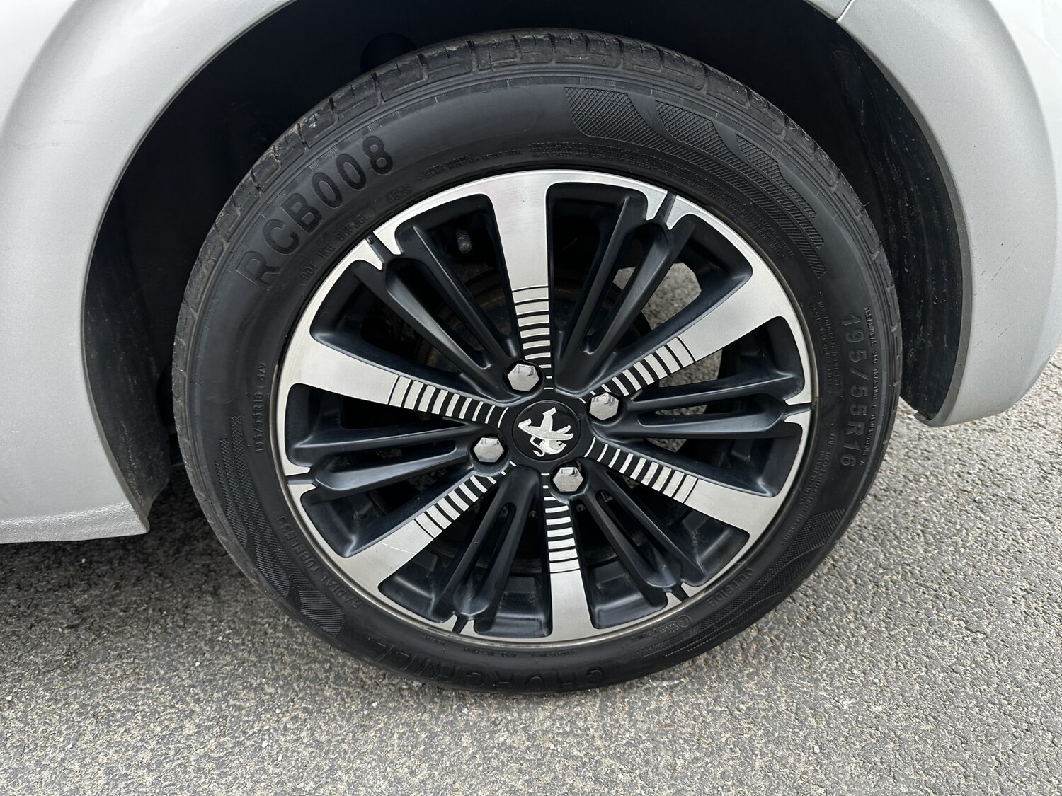 Used Peugeot 208 2018 for sale - 77715066: Photo 37