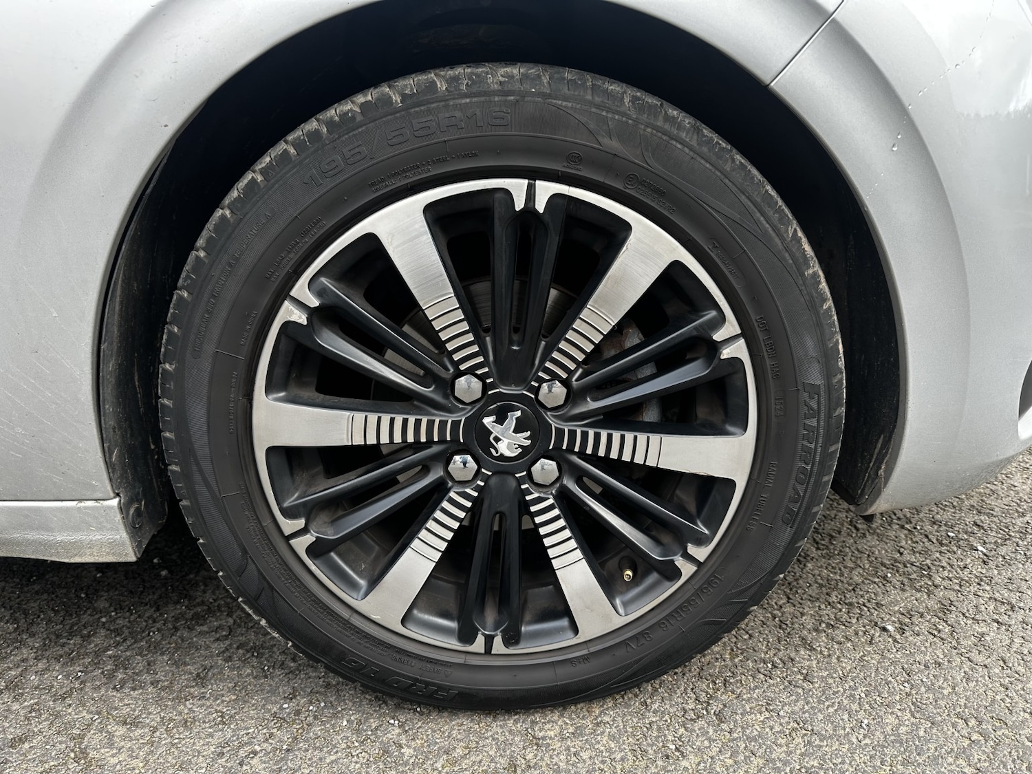 Used Peugeot 208 2018 for sale - 77715066: Photo 41